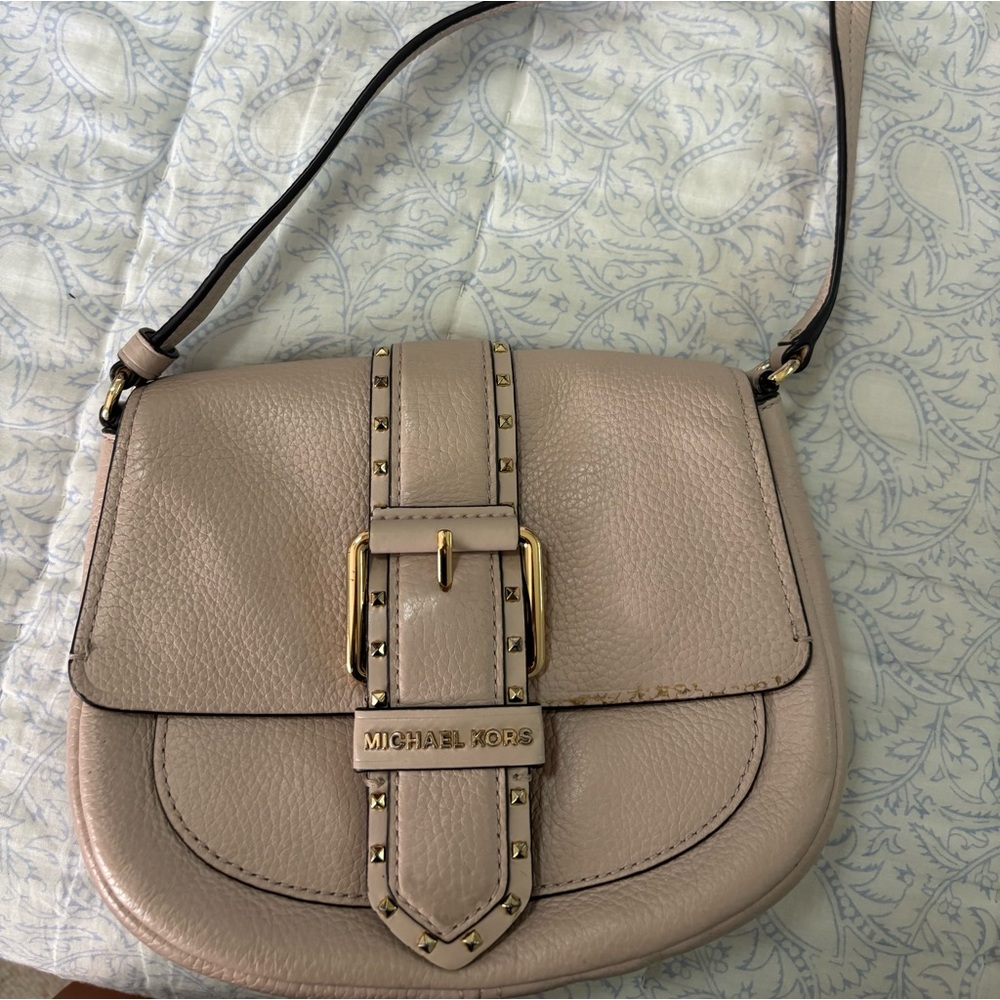 MICHAEL KORS Lillian Buckle Studded Flap Small Crossbody in soft pink